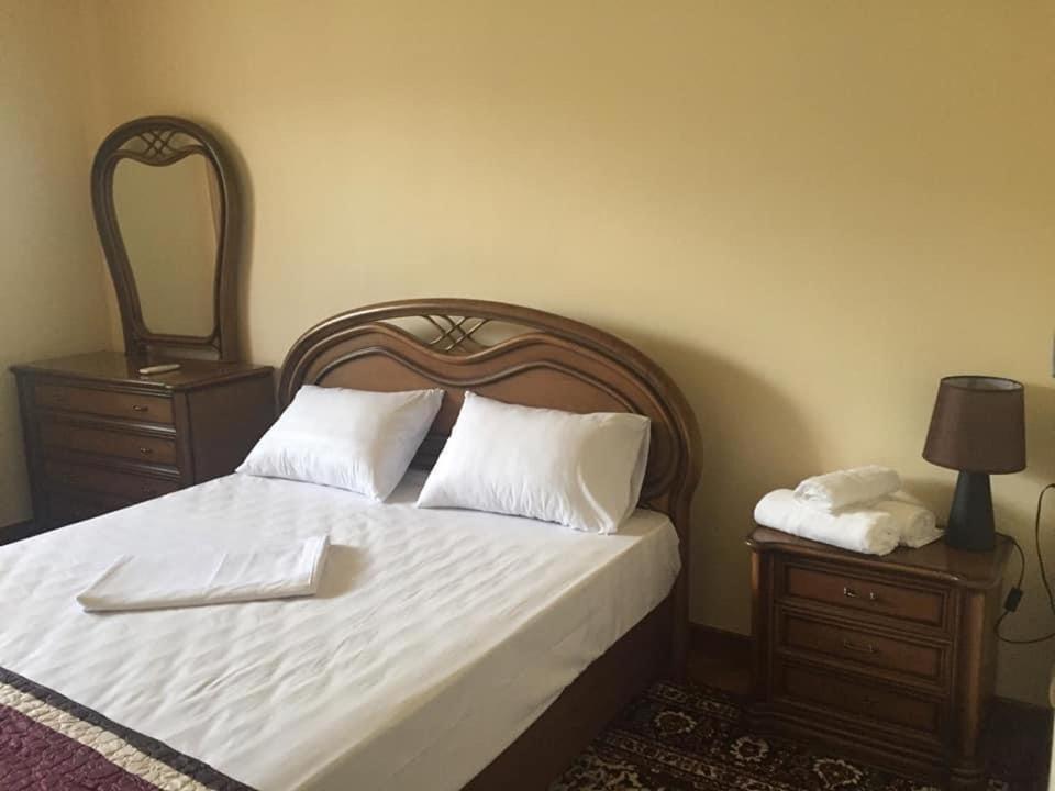 Holiday Home Γιερεβάν Εξωτερικό φωτογραφία