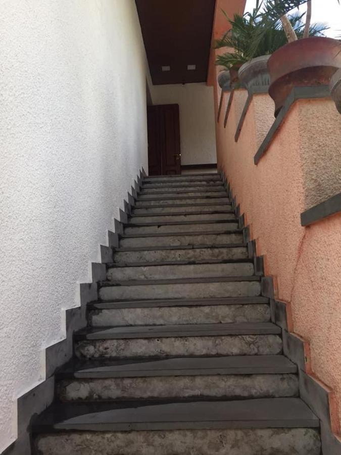 Holiday Home Γιερεβάν Εξωτερικό φωτογραφία